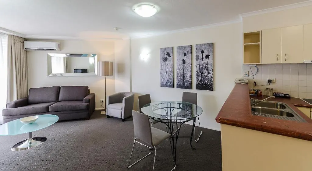 **** Aparthotel West End Central Apartments Brisbane Australia